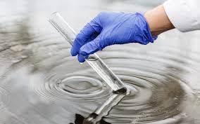 How to use Raman spectroscopy for water quality monitoring?